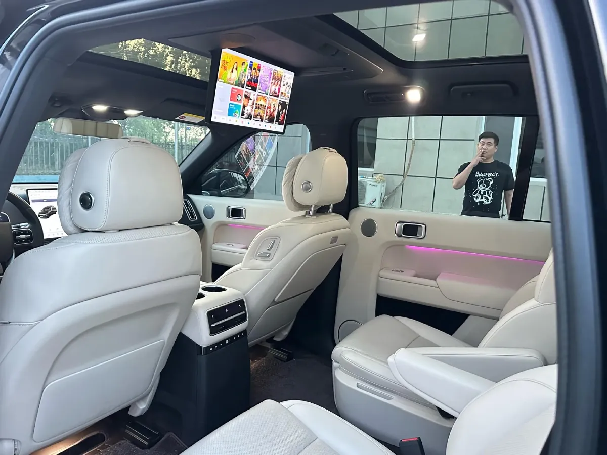 2022 Li L9 Range Extended 154HP REEV 42.6KWH,autocango,china used car exporter,china ev exporter,chinese used car exporter,chinese used ev exporter