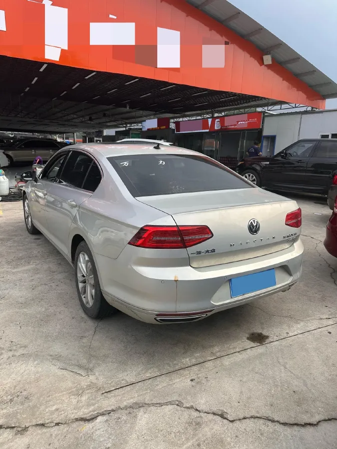 2020 Volkswagen Magotan 2.0T 186HP L4 7DCT,autocango,china used car exporter,china ev exporter,chinese used car exporter,chinese used ev exporter