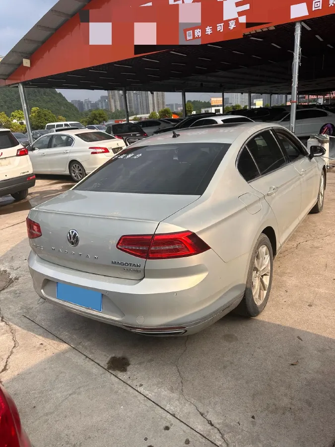 2020 Volkswagen Magotan 2.0T 186HP L4 7DCT,autocango,china used car exporter,china ev exporter,chinese used car exporter,chinese used ev exporter