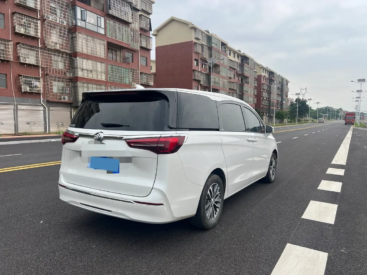 2021 Buick GL8 2.0T 237HP L4 9AT,autocango,china used car exporter,china ev exporter,chinese used car exporter,chinese used ev exporter