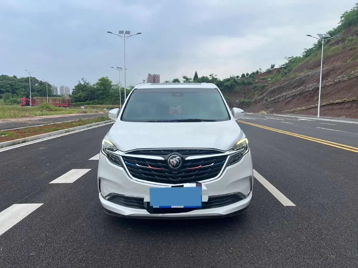 2021 Buick GL8 2.0T 237HP L4 9AT,autocango,china used car exporter,china ev exporter,chinese used car exporter,chinese used ev exporter