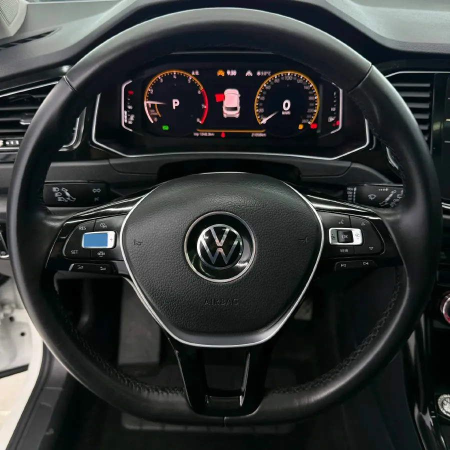2022 Volkswagen T-Roc 1.4T 150HP L4 7DCT,autocango,china used car exporter,china ev exporter,chinese used car exporter,chinese used ev exporter