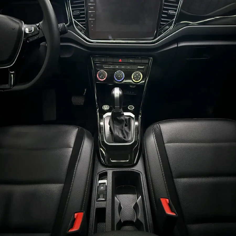 2022 Volkswagen T-Roc 1.4T 150HP L4 7DCT,autocango,china used car exporter,china ev exporter,chinese used car exporter,chinese used ev exporter