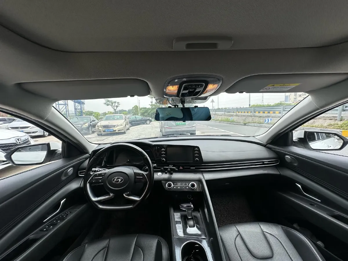 2021 Hyundai Elantra 1.5L 115HP L4 CVT,autocango,china used car exporter,china ev exporter,chinese used car exporter,chinese used ev exporter