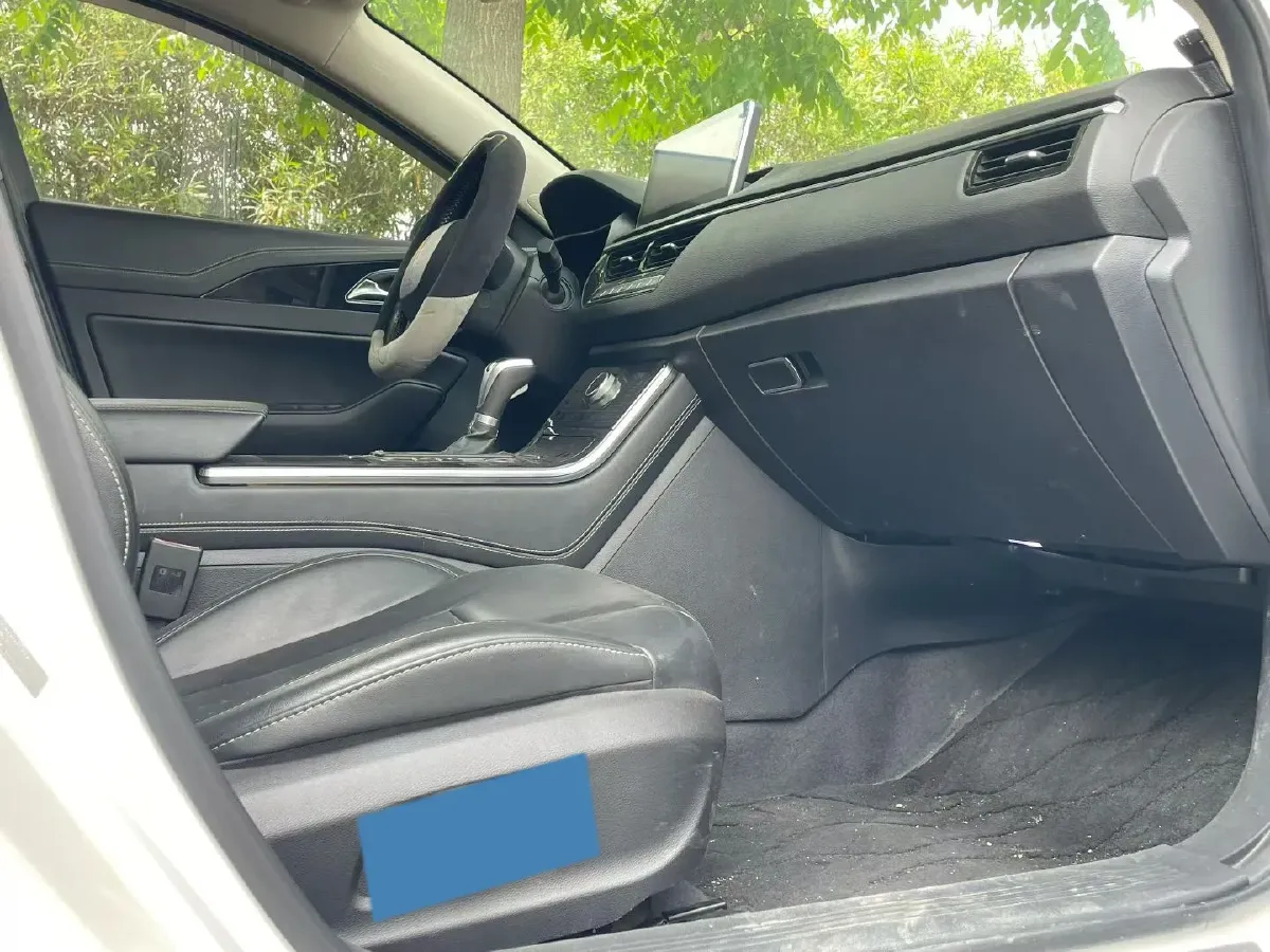 2019 HongQi H5 1.8T 180HP L4 6AT,autocango,china used car exporter,china ev exporter,chinese used car exporter,chinese used ev exporter