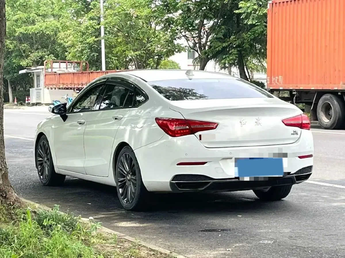 2019 HongQi H5 1.8T 180HP L4 6AT,autocango,china used car exporter,china ev exporter,chinese used car exporter,chinese used ev exporter