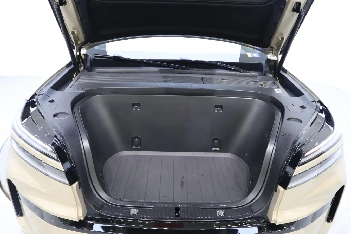 2025 ONVO L90 BEV,autocango,china used car exporter,china ev exporter,chinese used car exporter,chinese used ev exporter