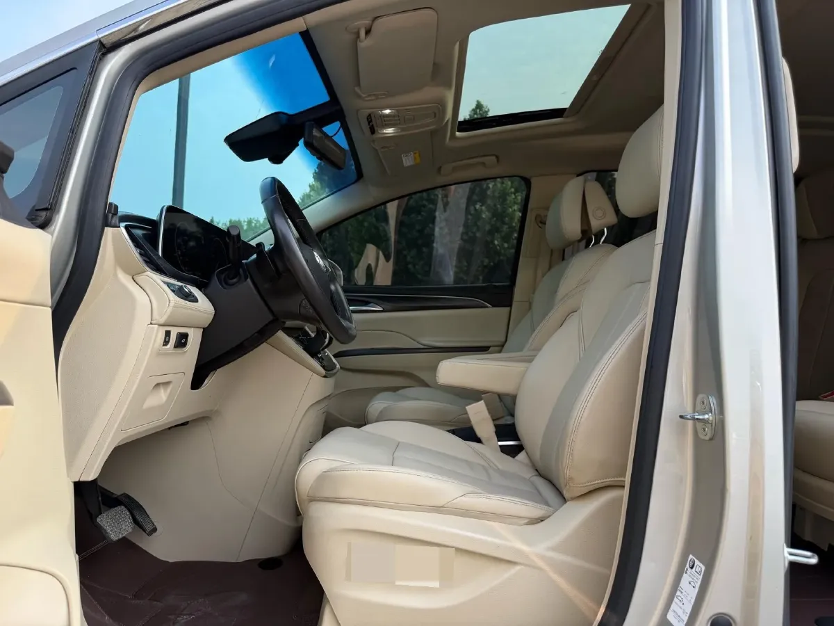 2023 Buick GL8 2.0T 237HP L4 9AT,autocango,china used car exporter,china ev exporter,chinese used car exporter,chinese used ev exporter