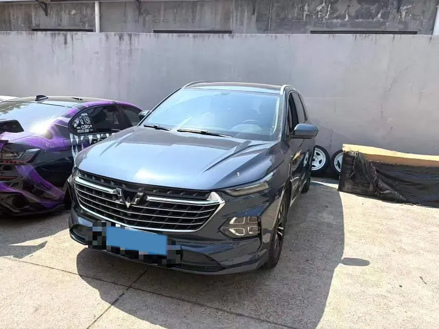 2020 WuLing KaiJie 1.5T 147HP L4 CVT,autocango,china used car exporter,china ev exporter,chinese used car exporter,chinese used ev exporter