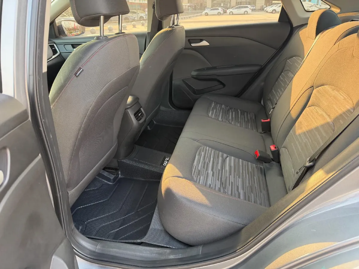 2019 Chevrolet Monza 1.0T 125HP L3 6DCT,autocango,china used car exporter,china ev exporter,chinese used car exporter,chinese used ev exporter