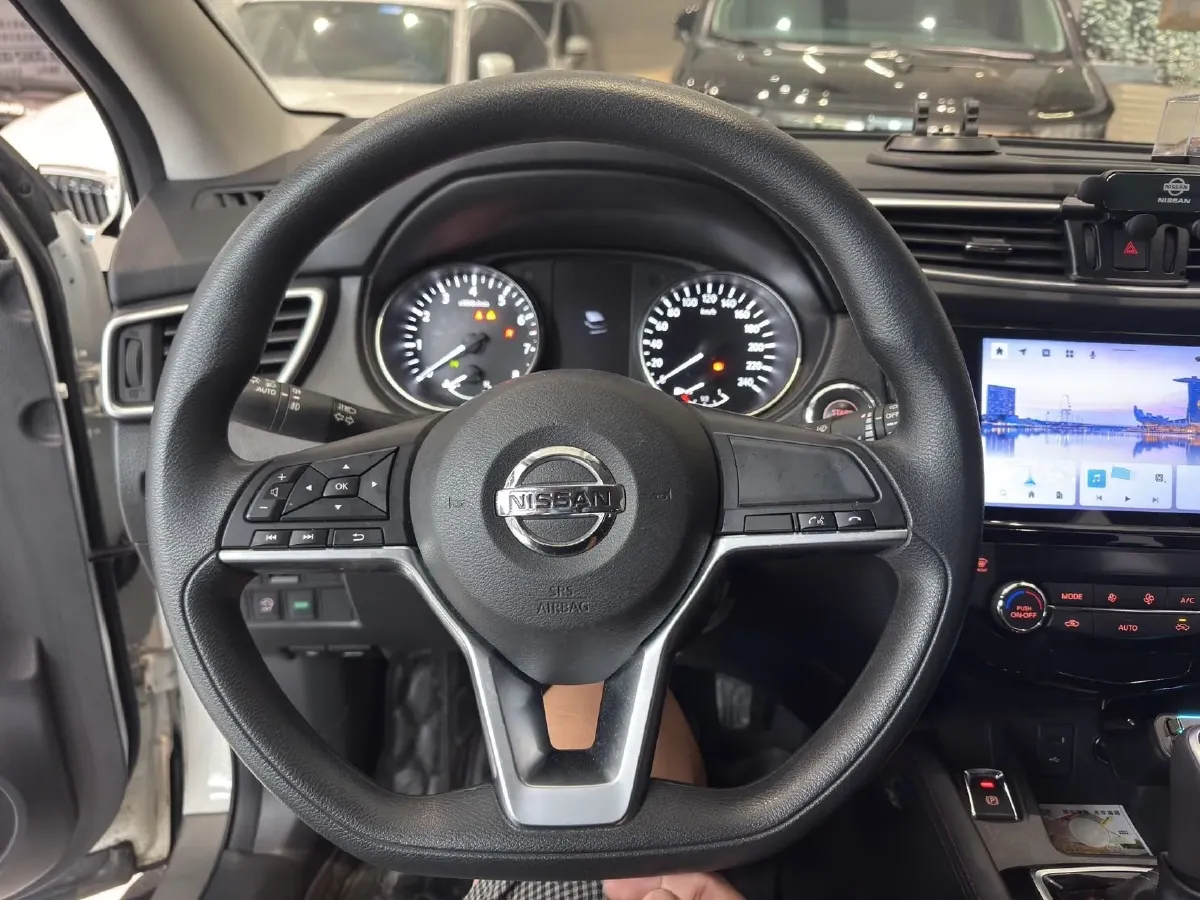 2021 Nissan Qashqai 2.0L 151HP L4 CVT,autocango,china used car exporter,china ev exporter,chinese used car exporter,chinese used ev exporter