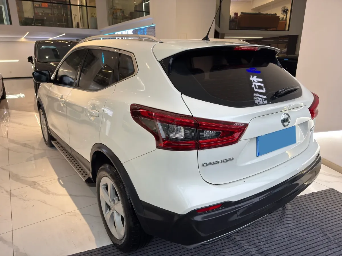 2021 Nissan Qashqai 2.0L 151HP L4 CVT,autocango,china used car exporter,china ev exporter,chinese used car exporter,chinese used ev exporter