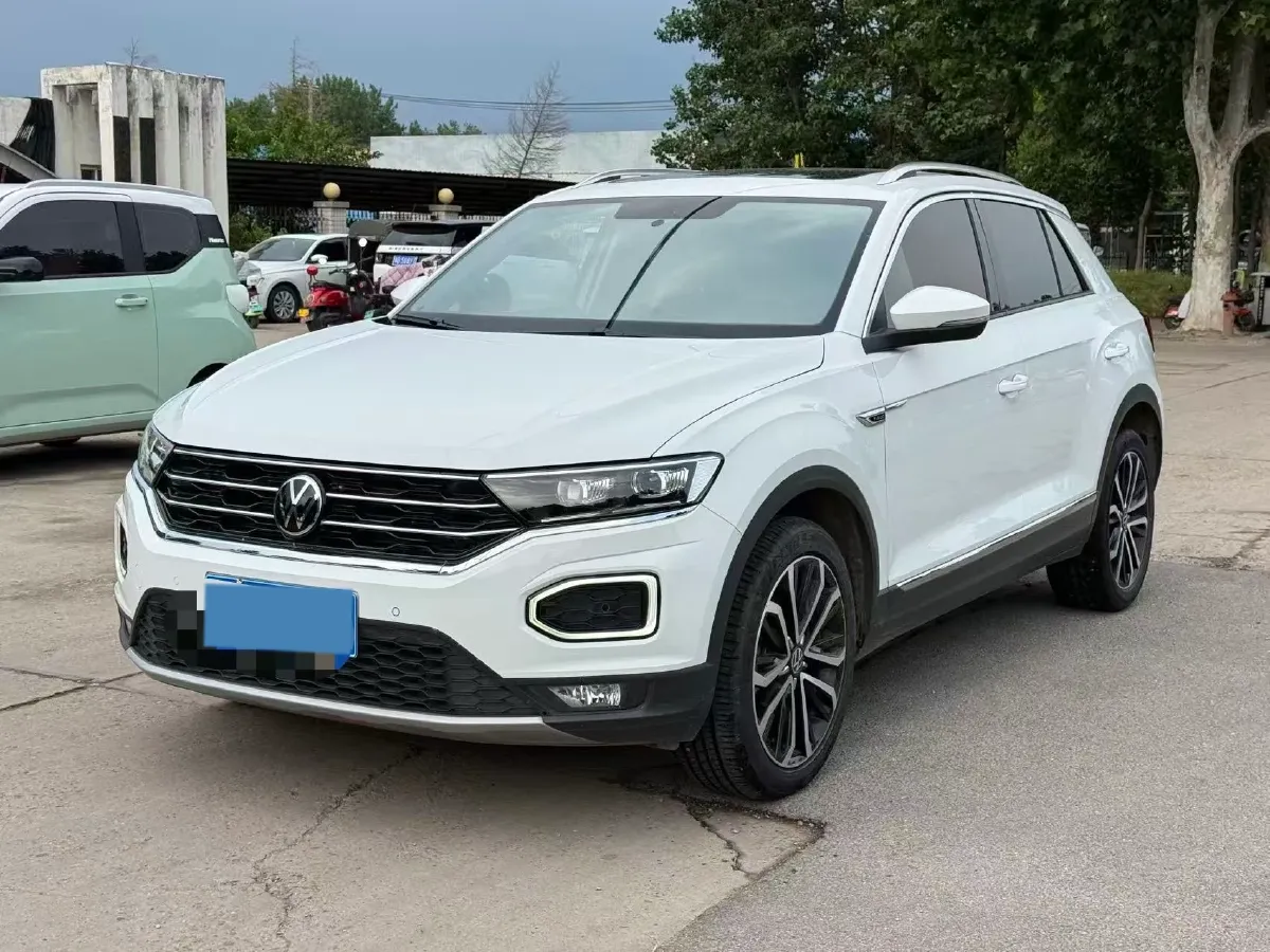 2022 Volkswagen T-Roc 1.4T 150HP L4 7DCT,autocango,china used car exporter,china ev exporter,chinese used car exporter,chinese used ev exporter