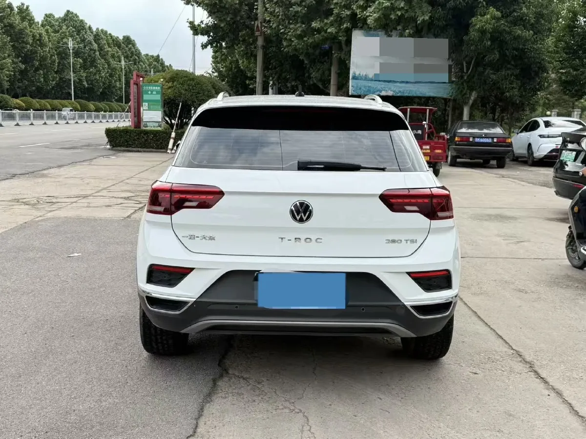 2022 Volkswagen T-Roc 1.4T 150HP L4 7DCT,autocango,china used car exporter,china ev exporter,chinese used car exporter,chinese used ev exporter
