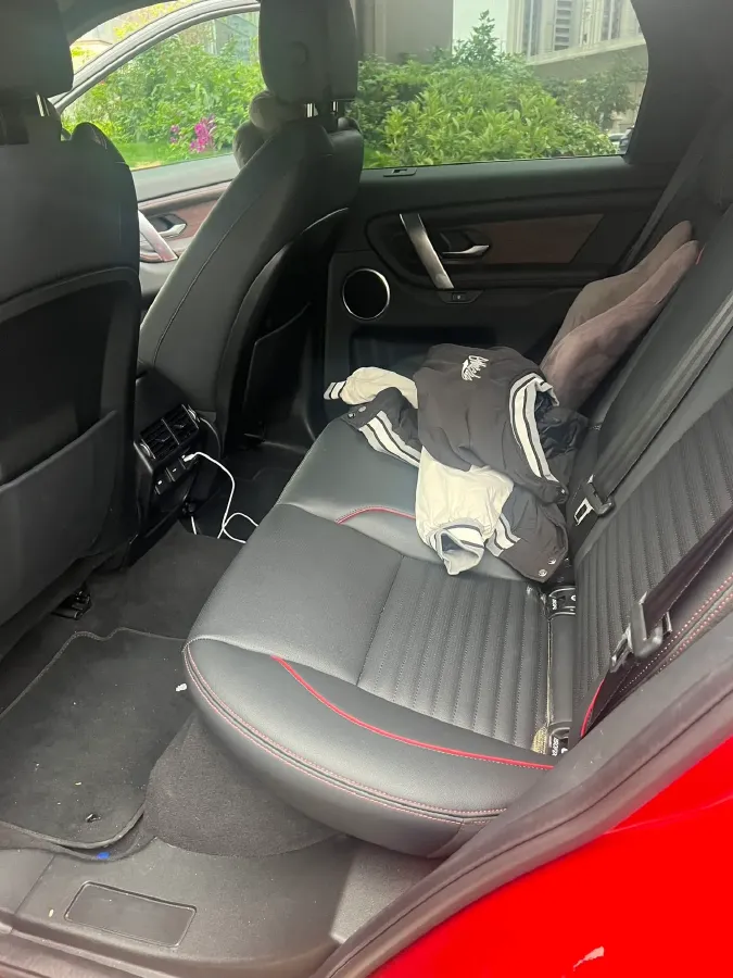2021 Land Rover Discovery Sport 2.0T 249HP L4 9AT,autocango,china used car exporter,china ev exporter,chinese used car exporter,chinese used ev exporter