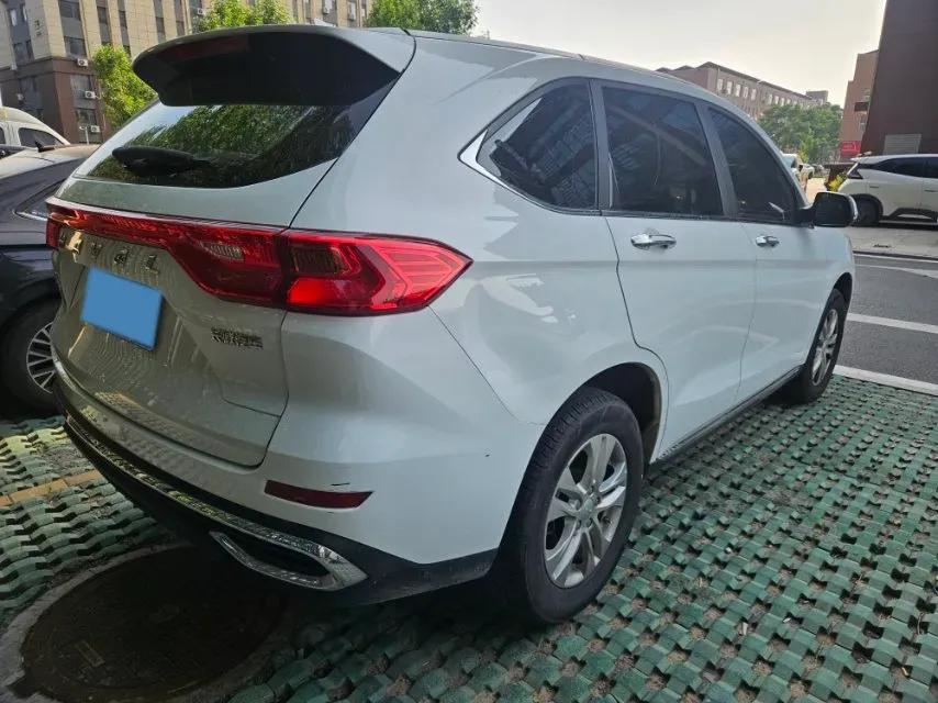 2023 Haval M6 1.5T 150HP L4 7DCT,autocango,china used car exporter,china ev exporter,chinese used car exporter,chinese used ev exporter