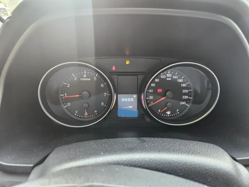 2023 Haval M6 1.5T 150HP L4 7DCT,autocango,china used car exporter,china ev exporter,chinese used car exporter,chinese used ev exporter