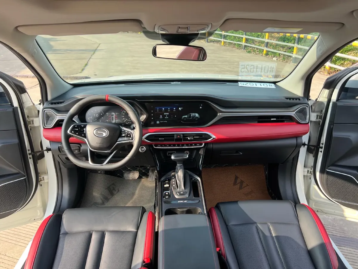 2021 GAC Trumpchi GS4 1.5T 169HP L4 6AT,autocango,china used car exporter,china ev exporter,chinese used car exporter,chinese used ev exporter