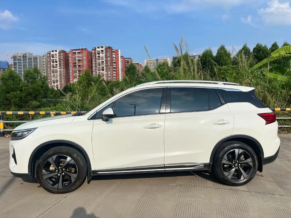 2021 GAC Trumpchi GS4 1.5T 169HP L4 6AT,autocango,china used car exporter,china ev exporter,chinese used car exporter,chinese used ev exporter