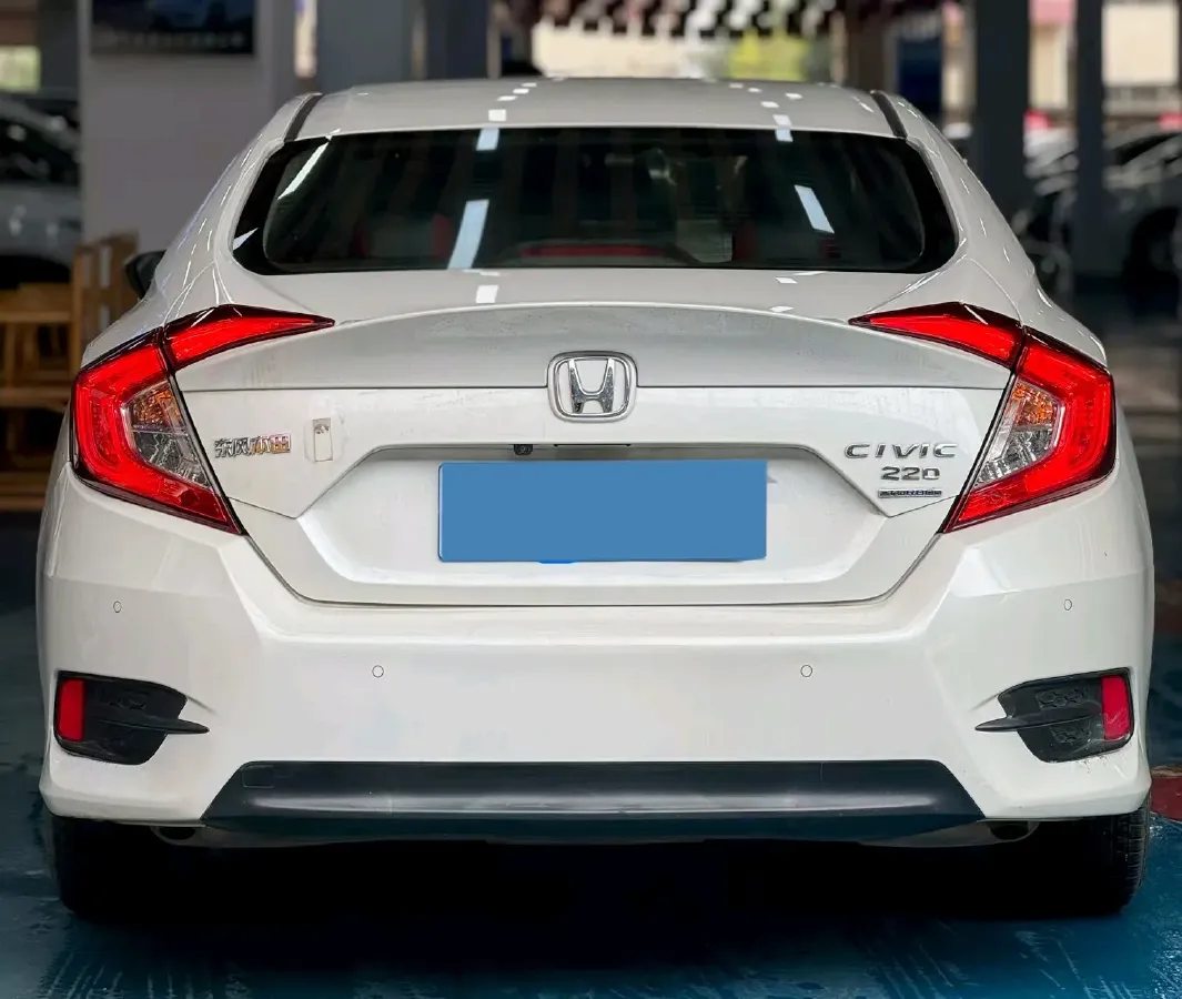 2019 Honda Civic 1.5T 177HP L4 6MT,autocango,china used car exporter,china ev exporter,chinese used car exporter,chinese used ev exporter
