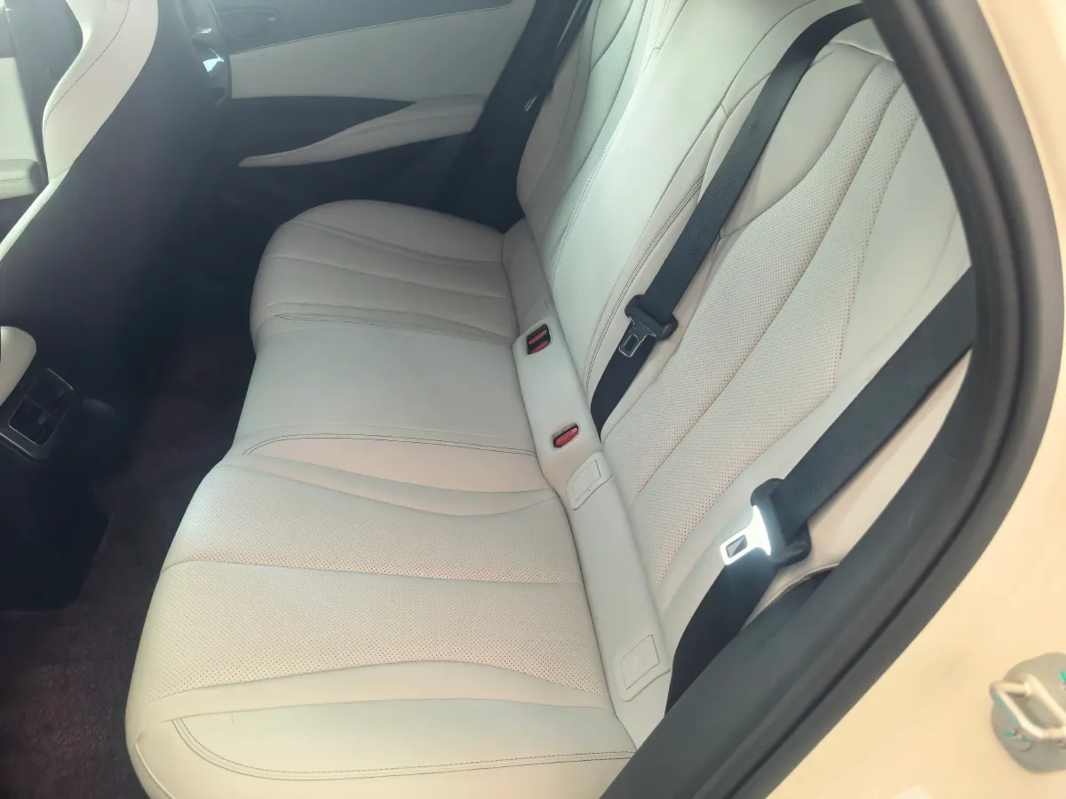 2024 BYD Seal06 1.5L 101HP L4 E-CVT PHEV 10.08KWH,autocango,china used car exporter,china ev exporter,chinese used car exporter,chinese used ev exporter