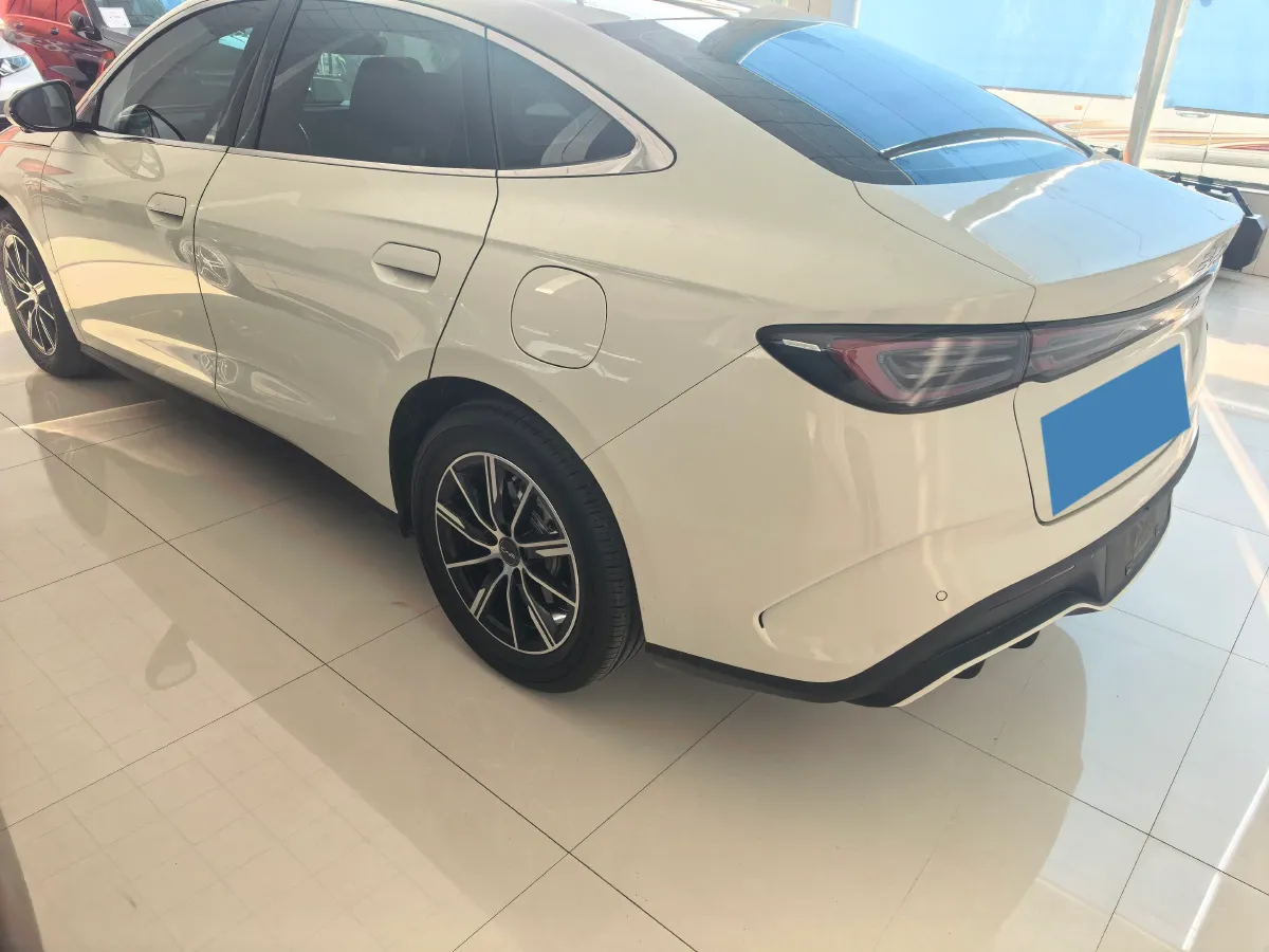 2024 BYD Seal06 1.5L 101HP L4 E-CVT PHEV 10.08KWH,autocango,china used car exporter,china ev exporter,chinese used car exporter,chinese used ev exporter