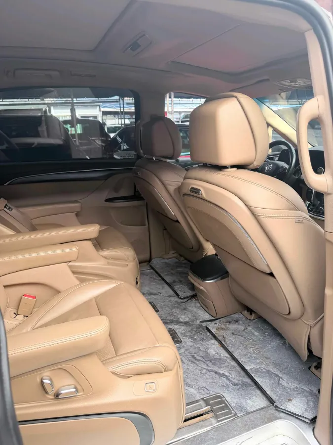 2020 Buick GL8 2.0T 237HP L4 9AT,autocango,china used car exporter,china ev exporter,chinese used car exporter,chinese used ev exporter