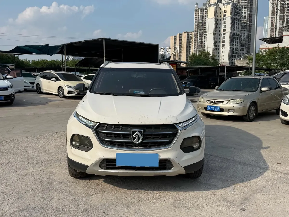 2017 BaoJun 510 1.5L 112HP L4 6MT,autocango,china used car exporter,china ev exporter,chinese used car exporter,chinese used ev exporter