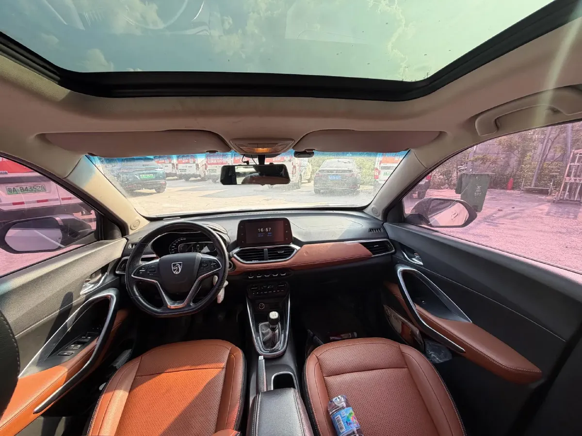 2017 BaoJun 510 1.5L 112HP L4 6MT,autocango,china used car exporter,china ev exporter,chinese used car exporter,chinese used ev exporter