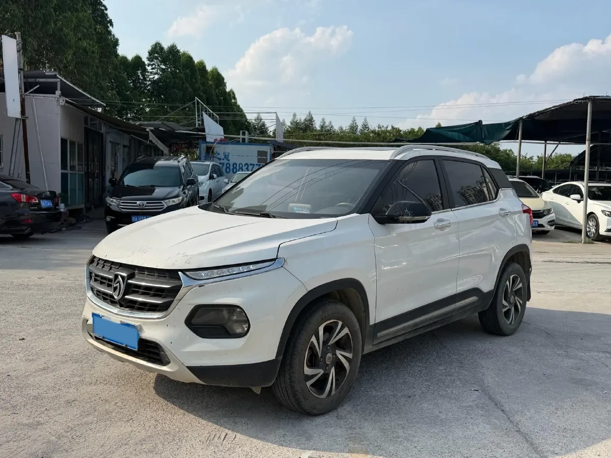 2017 BaoJun 510 1.5L 112HP L4 6MT,autocango,china used car exporter,china ev exporter,chinese used car exporter,chinese used ev exporter