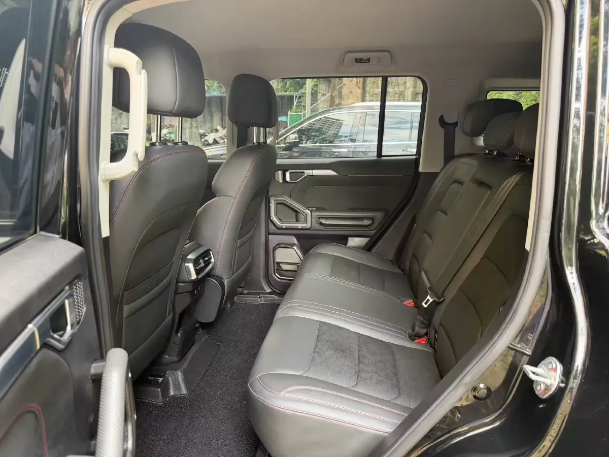 2023 Jetour Traveller 2.0T 254HP L4 7DCT,autocango,china used car exporter,china ev exporter,chinese used car exporter,chinese used ev exporter