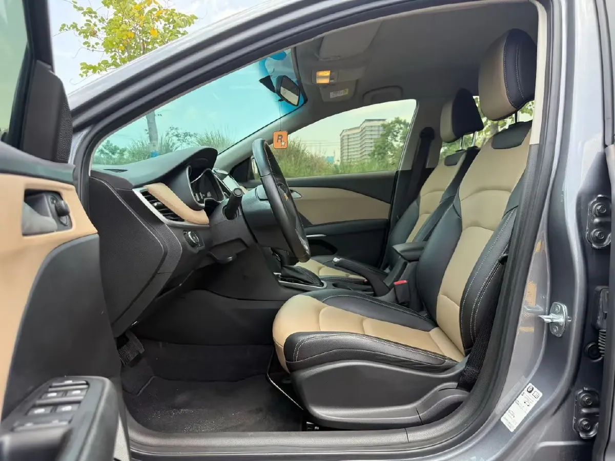 2020 Chevrolet Monza 1.5L 113HP L4 6AT,autocango,china used car exporter,china ev exporter,chinese used car exporter,chinese used ev exporter