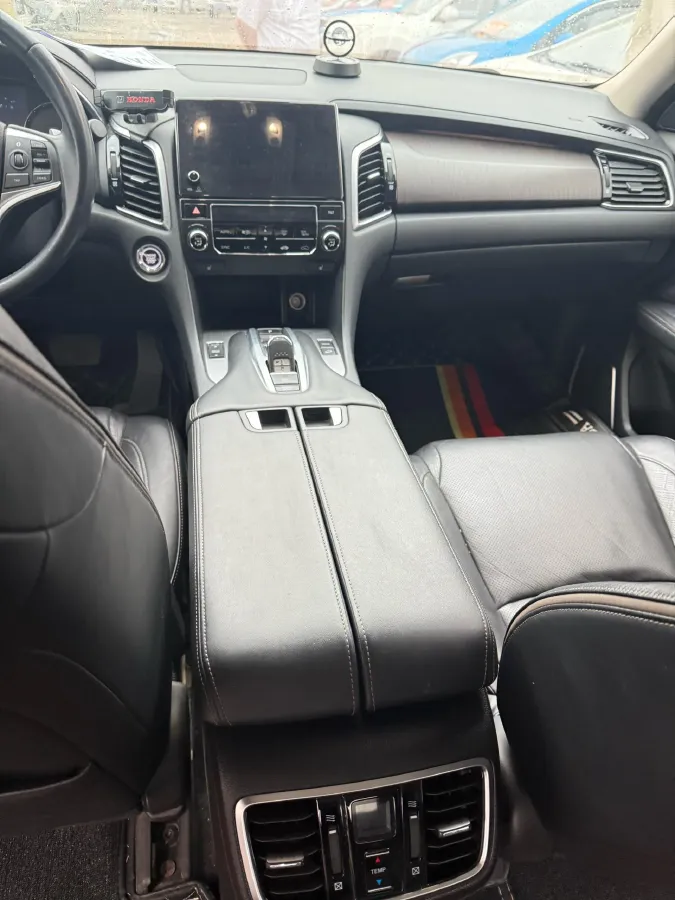 2020 Honda Avancier 2.0T 272HP L4 9AT,autocango,china used car exporter,china ev exporter,chinese used car exporter,chinese used ev exporter