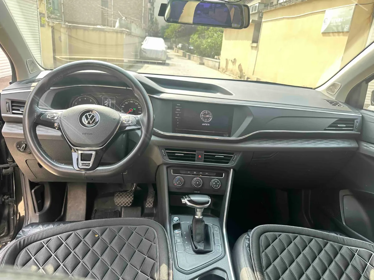 2021 Volkswagen Tharu 1.4T 150HP L4 7DCT,autocango,china used car exporter,china ev exporter,chinese used car exporter,chinese used ev exporter