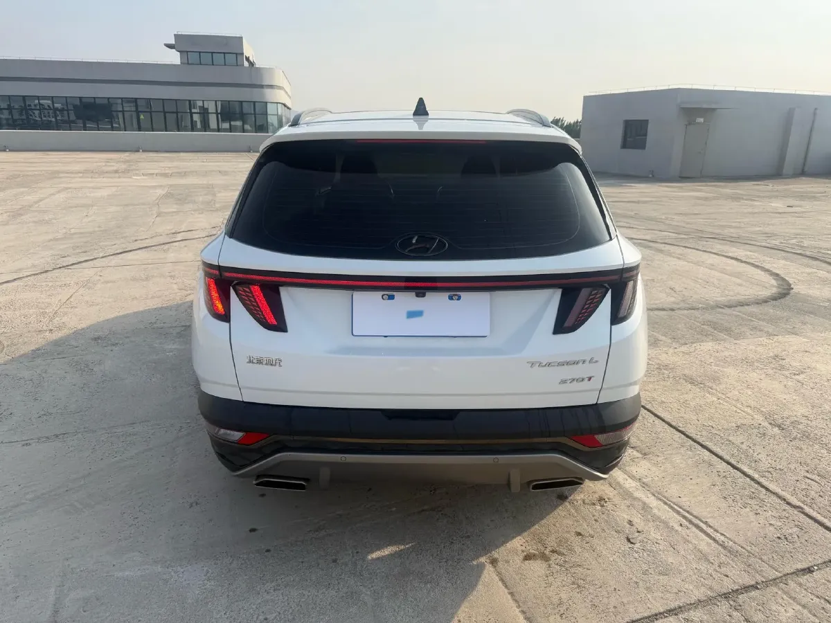 2023 Hyundai Tucson 1.5T 200HP L4 8AT,autocango,china used car exporter,china ev exporter,chinese used car exporter,chinese used ev exporter