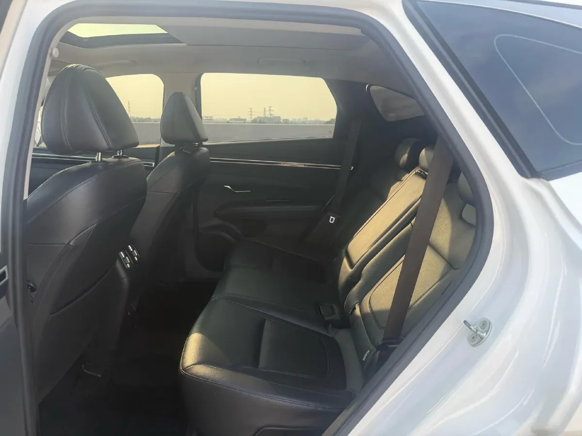 2023 Hyundai Tucson 1.5T 200HP L4 8AT,autocango,china used car exporter,china ev exporter,chinese used car exporter,chinese used ev exporter