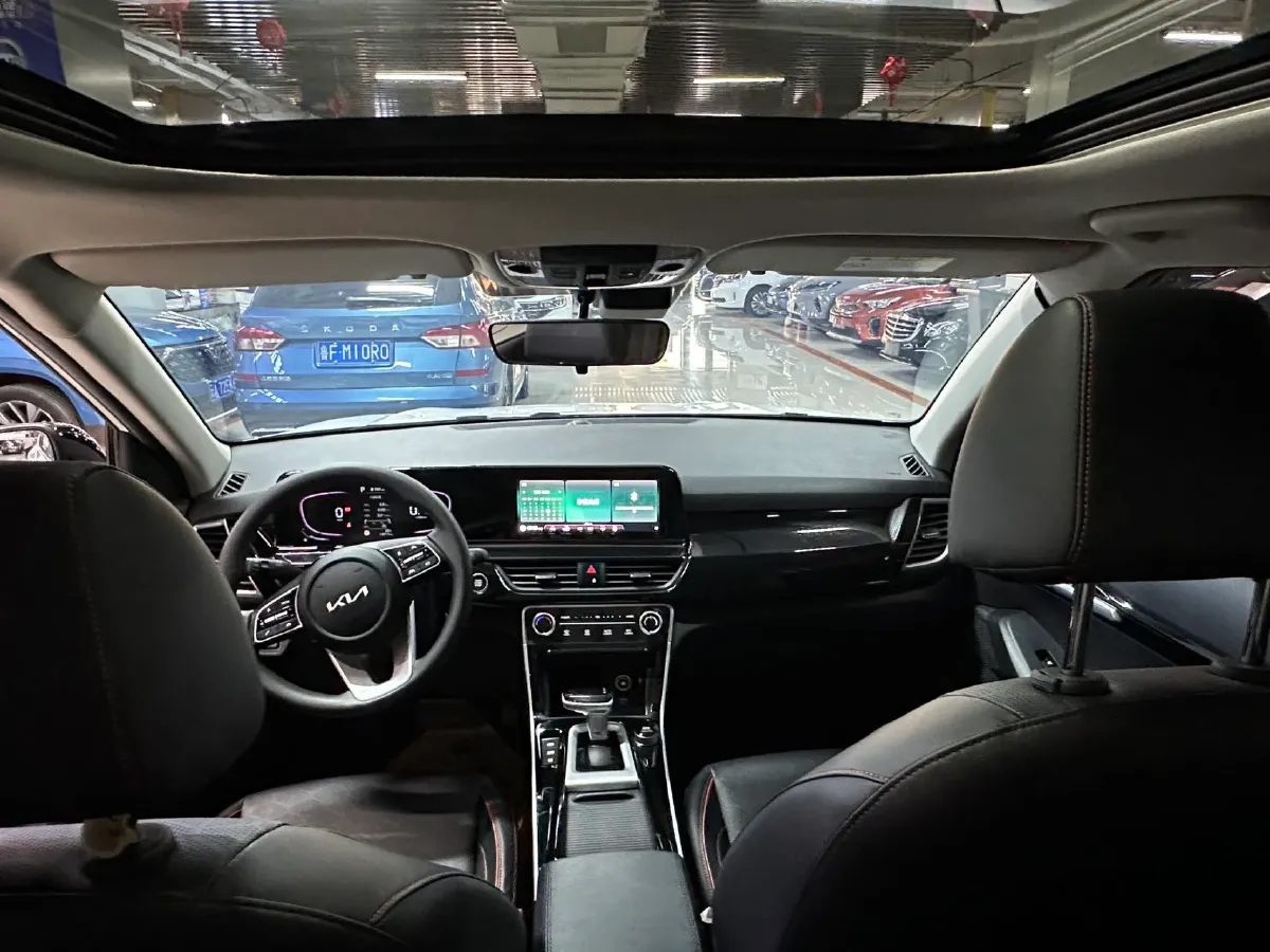 2023 Kia Seltos 1.5L 115HP L4 CVT,autocango,china used car exporter,china ev exporter,chinese used car exporter,chinese used ev exporter