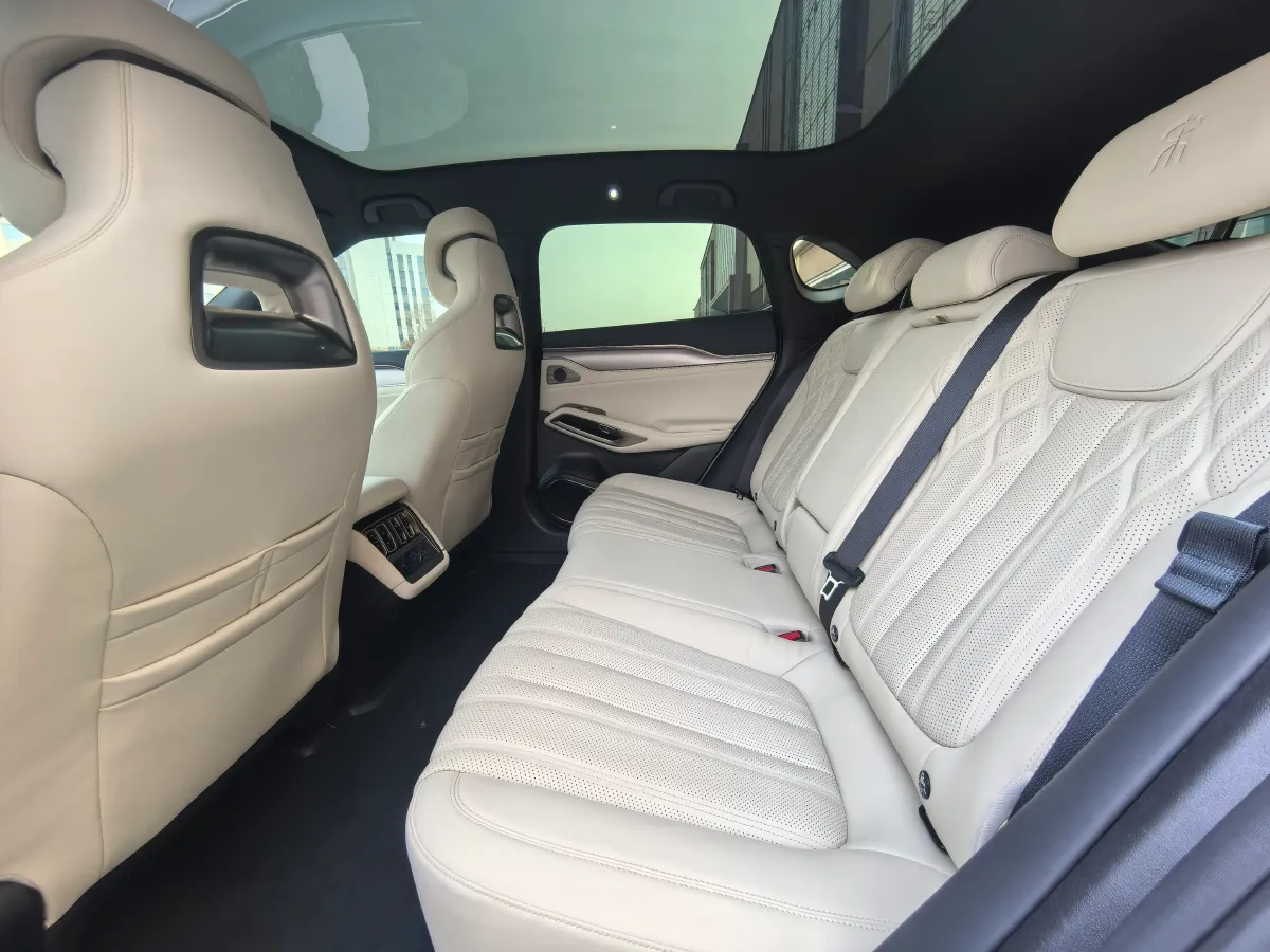2024 BYD SongL EV BEV 71.8KWH,autocango,china used car exporter,china ev exporter,chinese used car exporter,chinese used ev exporter