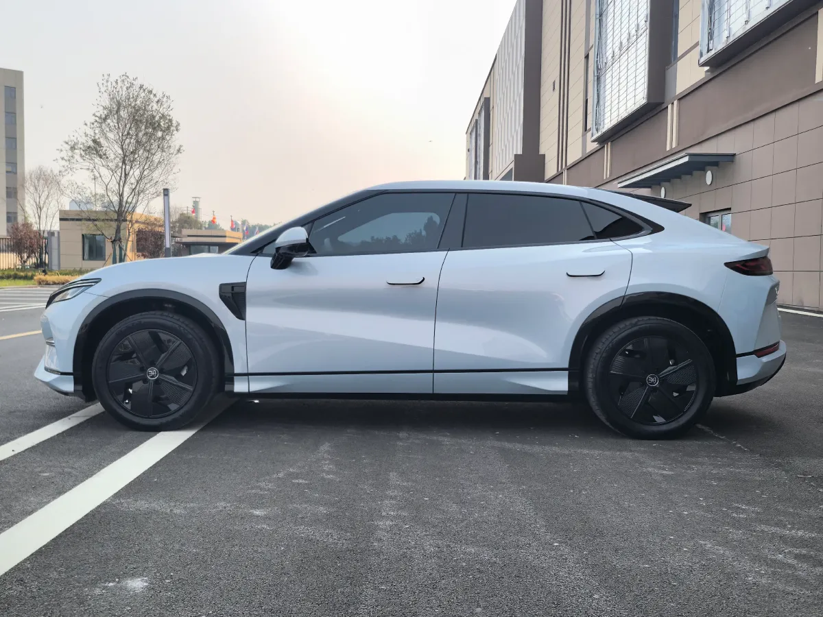 2024 BYD SongL EV BEV 71.8KWH,autocango,china used car exporter,china ev exporter,chinese used car exporter,chinese used ev exporter