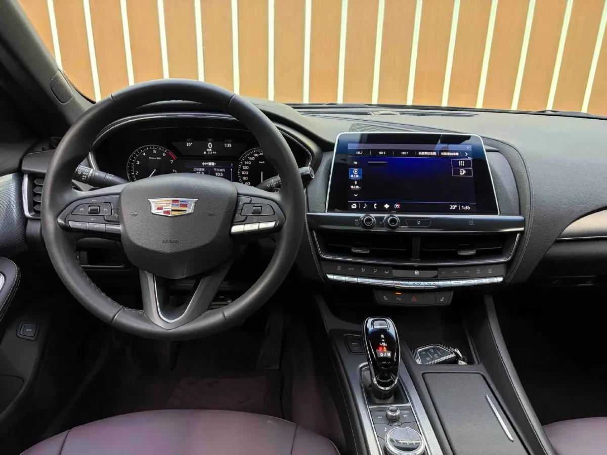 2021 Cadillac CT5 2.0T 237HP L4 10AT,autocango,china used car exporter,china ev exporter,chinese used car exporter,chinese used ev exporter