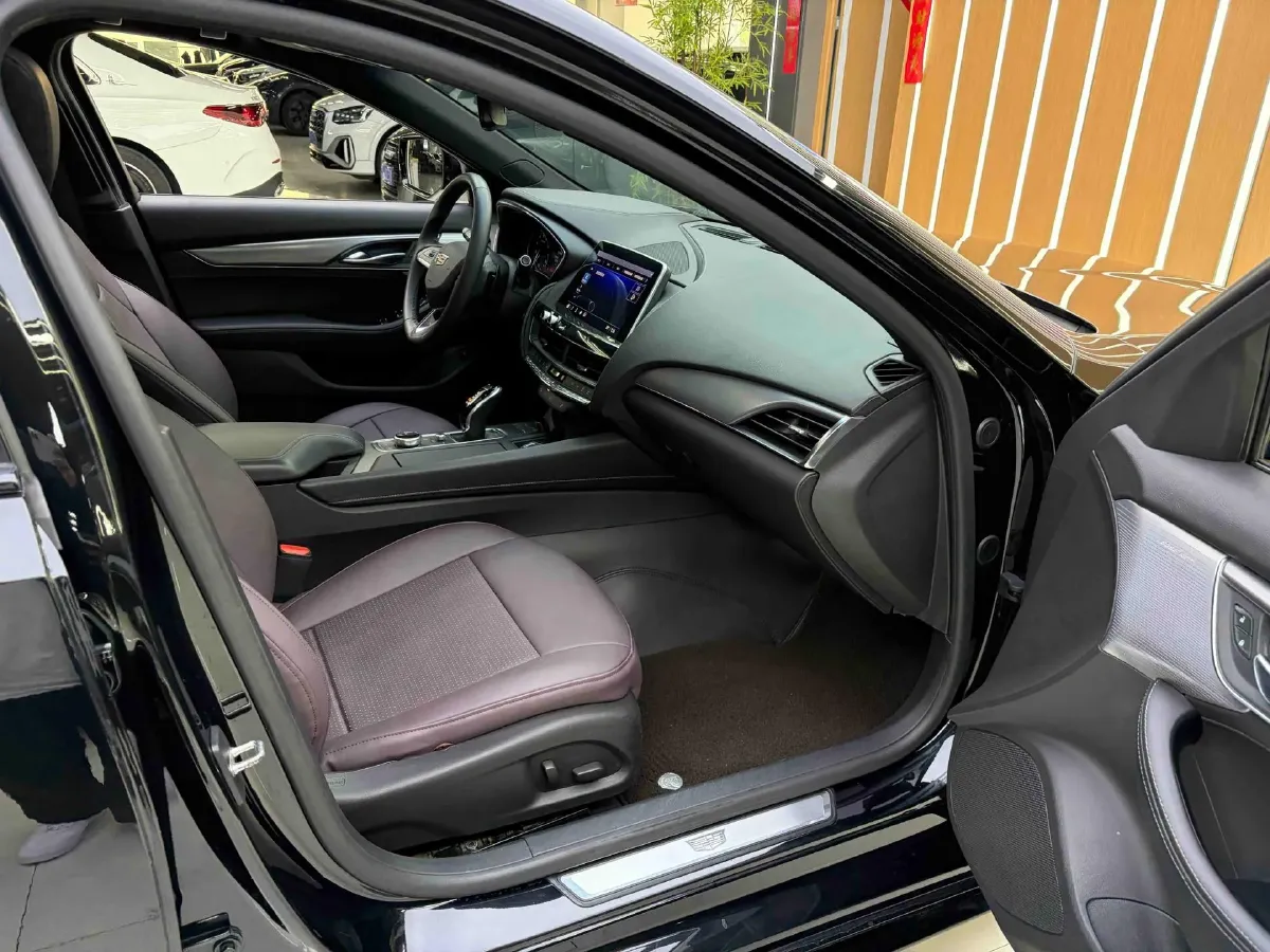 2021 Cadillac CT5 2.0T 237HP L4 10AT,autocango,china used car exporter,china ev exporter,chinese used car exporter,chinese used ev exporter