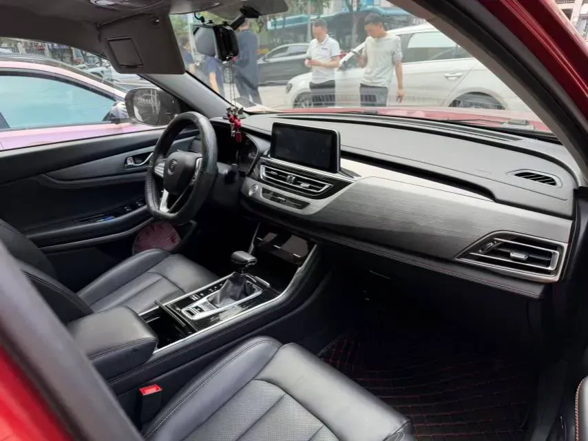 2021 ChangAn CS75 1.5T 178HP L4 7DCT,autocango,china used car exporter,china ev exporter,chinese used car exporter,chinese used ev exporter