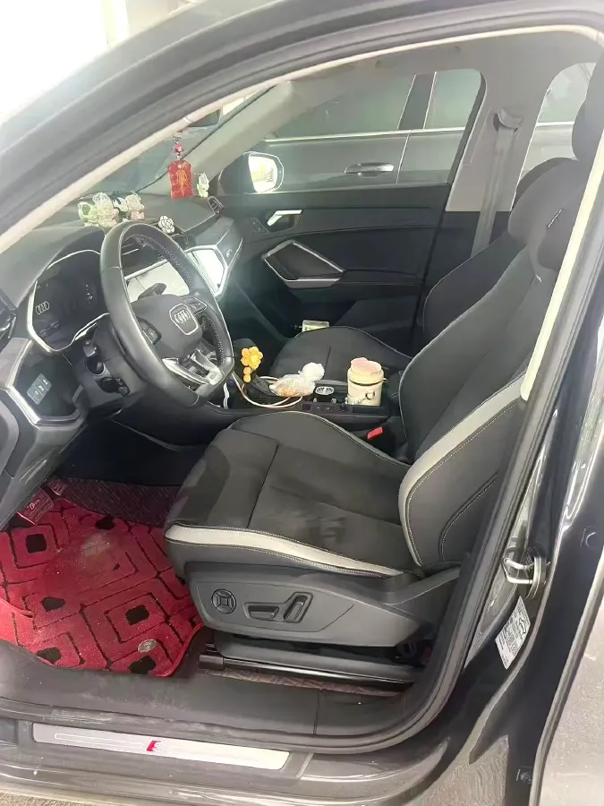 2022 Audi Q3 1.4T 150HP L4 7DCT,autocango,china used car exporter,china ev exporter,chinese used car exporter,chinese used ev exporter