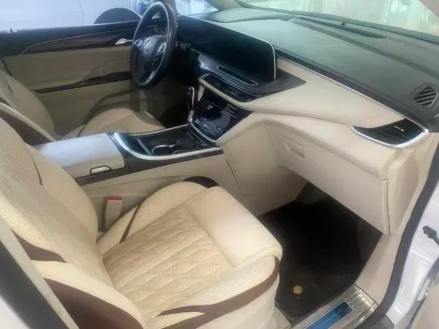 2022 Buick GL8 2.0T 237HP L4 9AT,autocango,china used car exporter,china ev exporter,chinese used car exporter,chinese used ev exporter