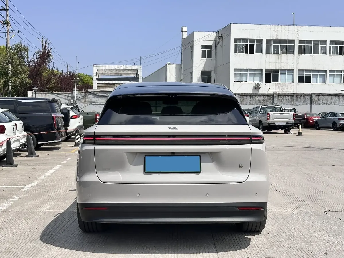 2025 Li i6 BEV,autocango,china used car exporter,china ev exporter,chinese used car exporter,chinese used ev exporter