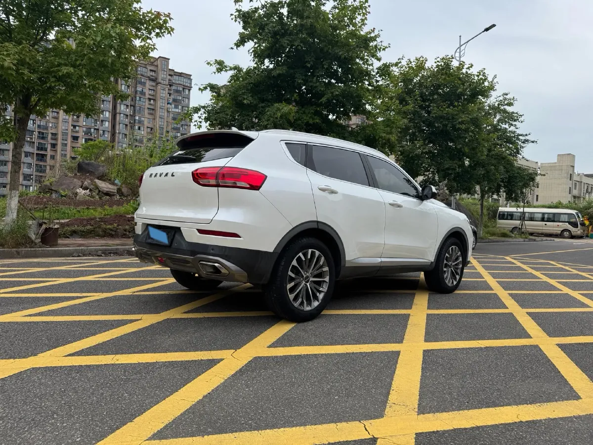 2020 Haval H6 1.5T 169HP L4 7DCT,autocango,china used car exporter,china ev exporter,chinese used car exporter,chinese used ev exporter