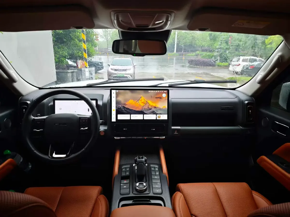 2024 Haval H9 2.0T 224HP L4 8AT,autocango,china used car exporter,china ev exporter,chinese used car exporter,chinese used ev exporter