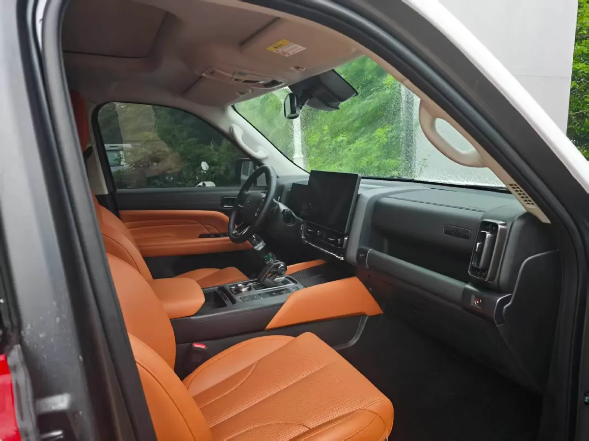 2024 Haval H9 2.0T 224HP L4 8AT,autocango,china used car exporter,china ev exporter,chinese used car exporter,chinese used ev exporter