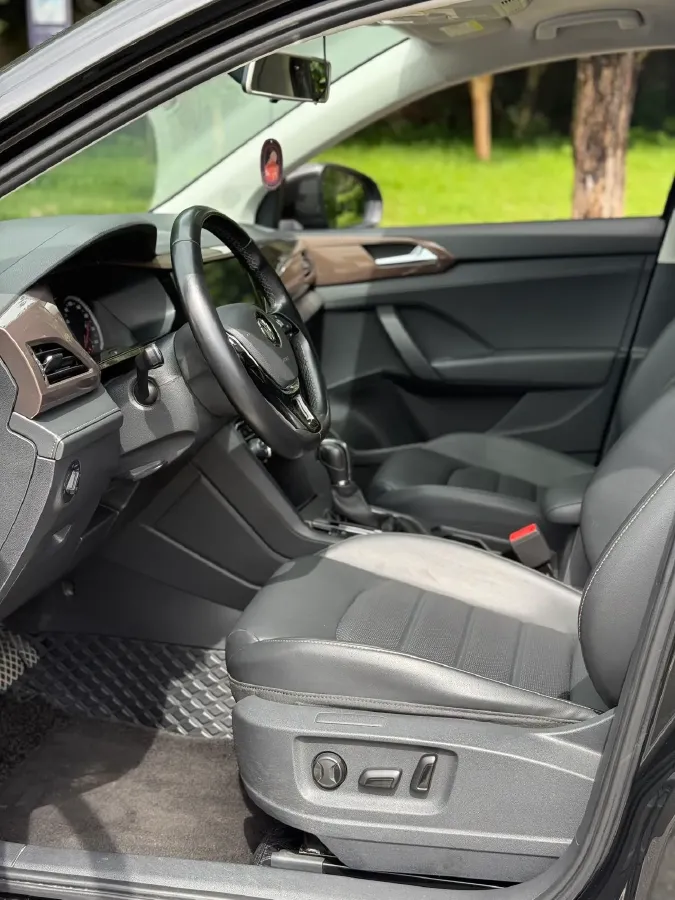 2020 Volkswagen Tharu 1.4T 150HP L4 7DCT,autocango,china used car exporter,china ev exporter,chinese used car exporter,chinese used ev exporter
