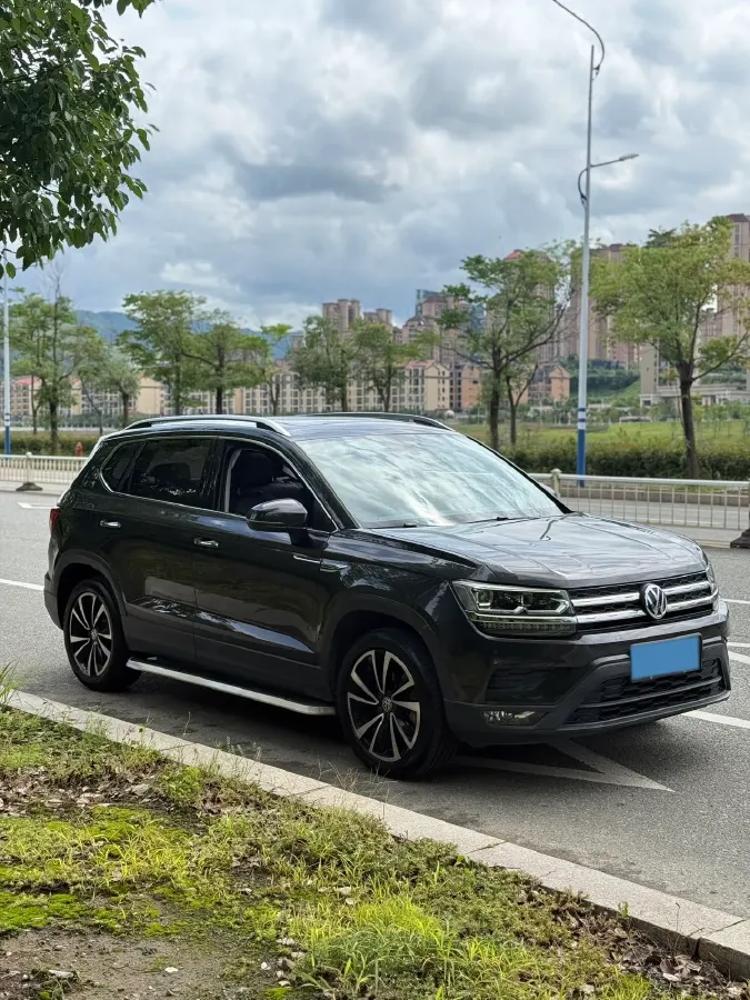 2020 Volkswagen Tharu 1.4T 150HP L4 7DCT,autocango,china used car exporter,china ev exporter,chinese used car exporter,chinese used ev exporter